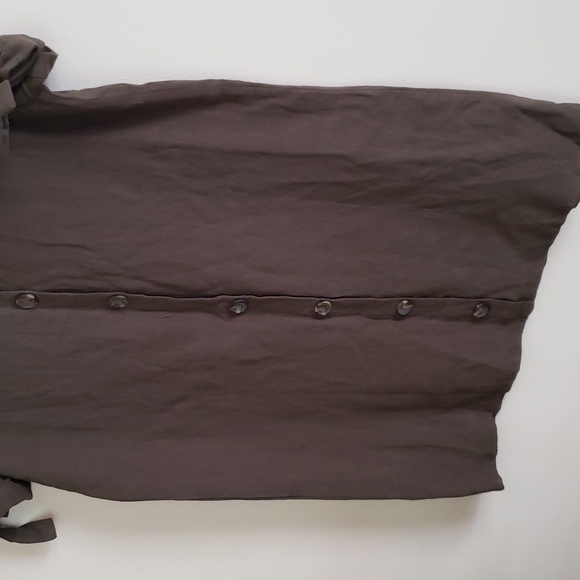 Lulu's linen button back shift dress in olive green. Sz Medium - Picture 9 of 12